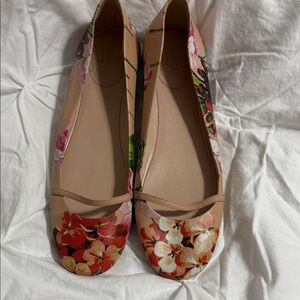 Gucci Nude Pink Floral Leather Ballet Flats